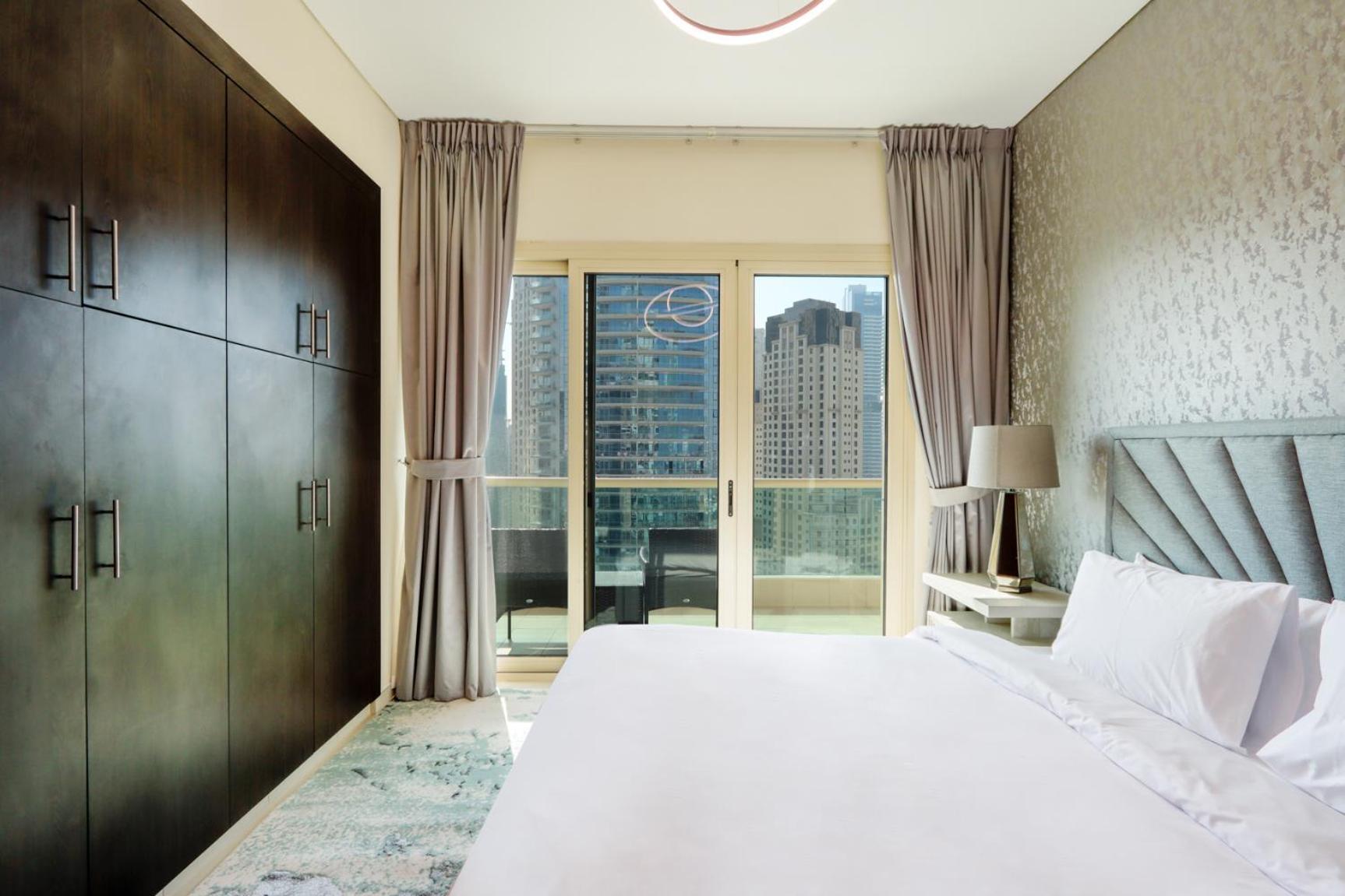 2br With Sea And Ain Views Near Jbr And Marina Walk