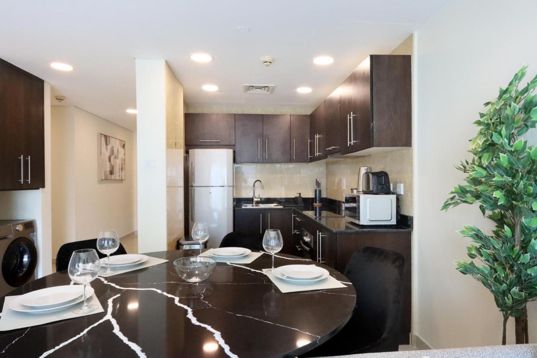 2br With Sea And Ain Views Near Jbr And Marina Walk Apartment